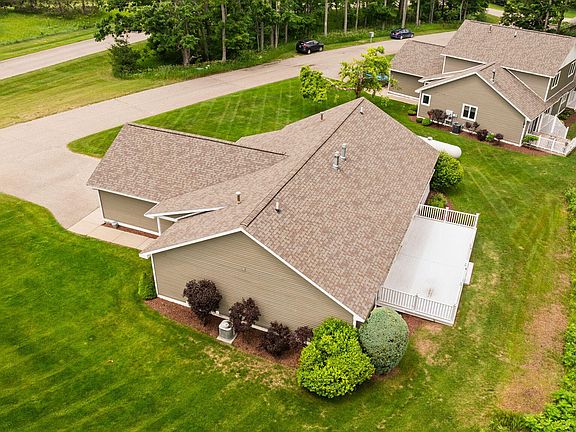 4th image of 4810 Tee Ln