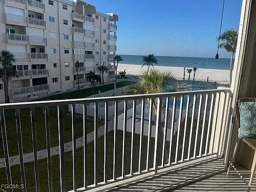 7400 Estero Blvd #315 Photo 1