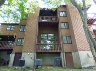 13 Village Way UNIT 2, Vernon, NJ 07462