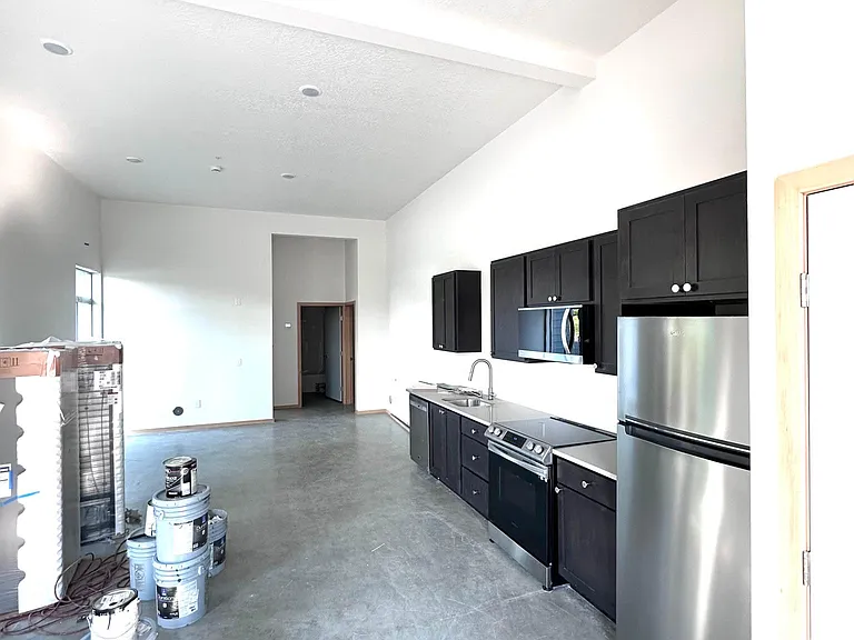 605 S Adams St #302 — Photo 38
