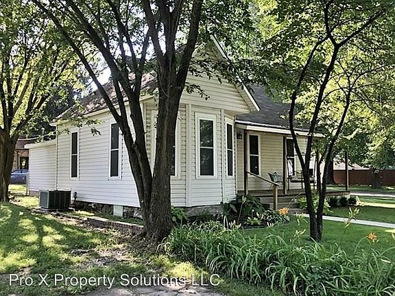 3rd image of 1411 N Joplin St