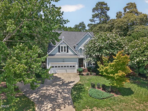 2nd image of 1903 Castalia Dr
