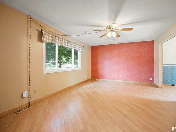 5th image of 408 39th Ave