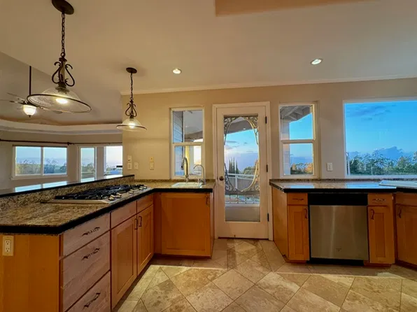 24 Paliuli Way, Kula, HI 96790