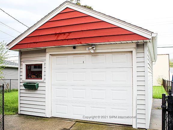 2nd image of 13 Emerson Dr