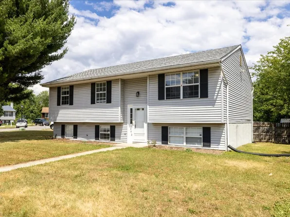 202 Turnwood Ct, Glen Burnie, MD 21061