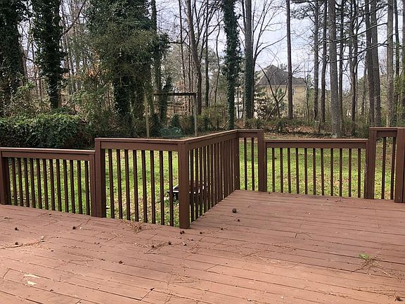 Amazing Deck which overlooks your Peaceful & Private Backyard!! Enjoy your morning cup of coffee listening to the sound of the Birds singing their morning songs! What a great way to start the day!!