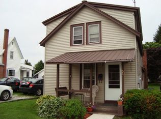 55 Pratt St, Rouses Pt, NY 12979