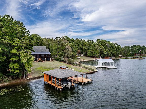 5th image of 4096 Big Water East Rd