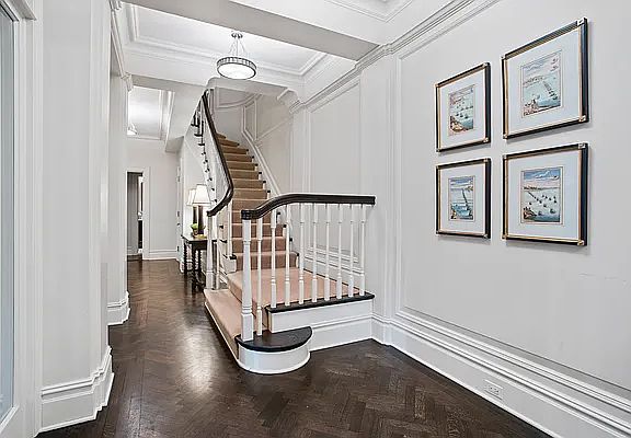 5th image of 1100 Park Ave #2A
