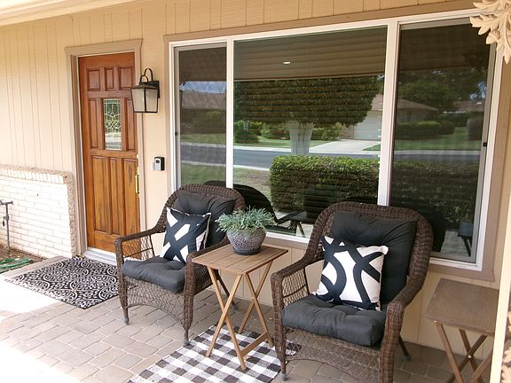 Front covered porch