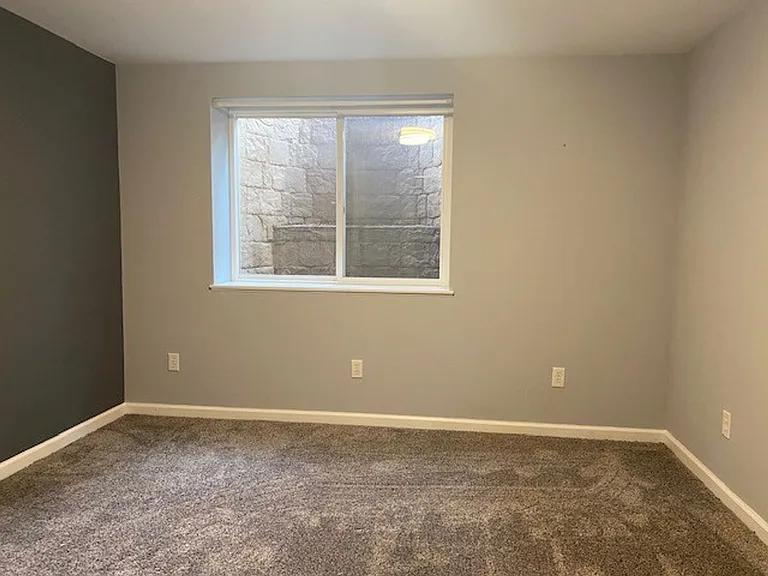 405 Pace St — Photo 20