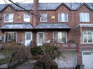 63208 Alderton St, Rego Park, NY 11374