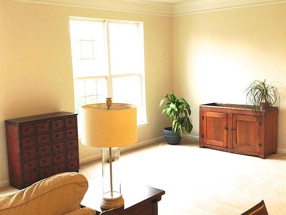 4th image of 13094 Park Crescent Cir