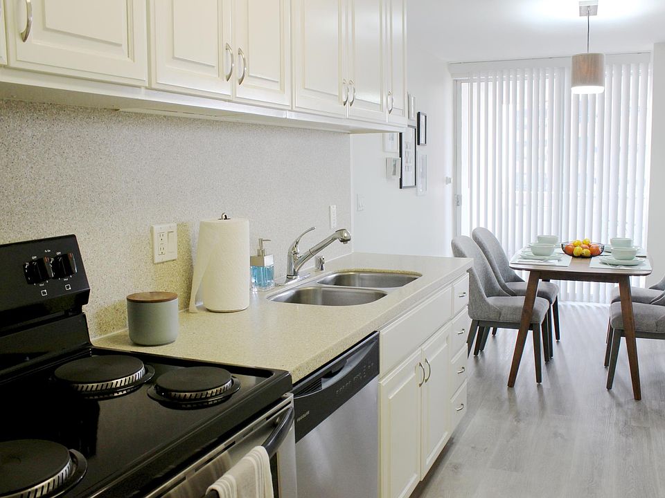 1st image of 11740 Wilshire Blvd #Cddd1416f
