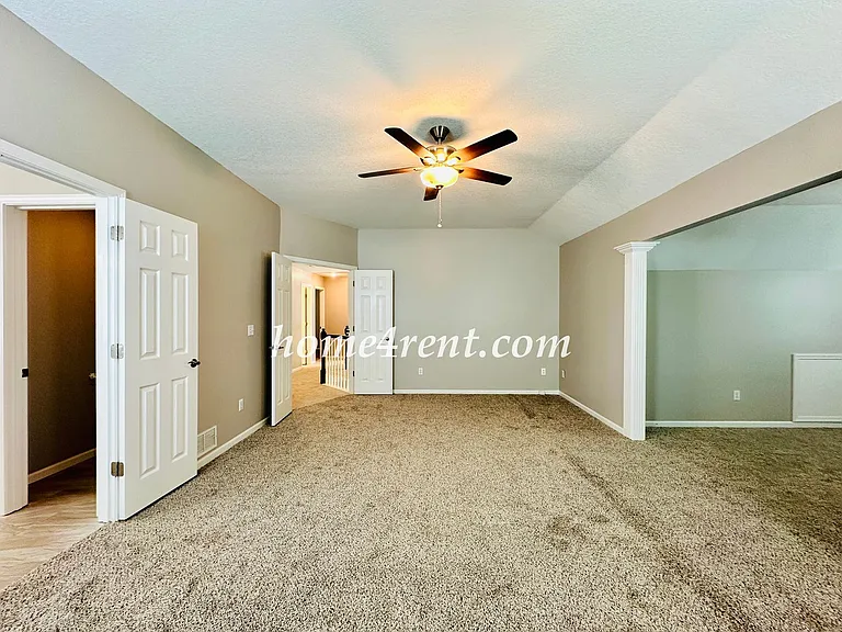 8511 W 128th St — Photo 31