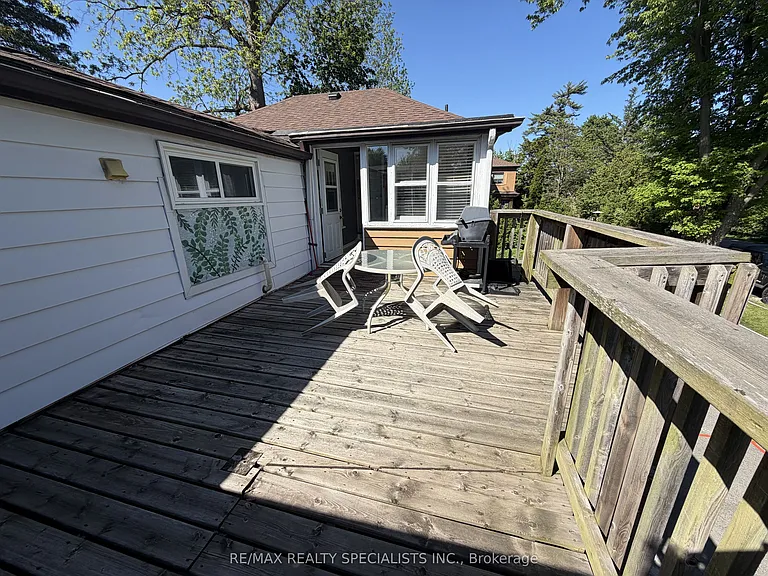 1190 Clarkson Rd N — Photo 23
