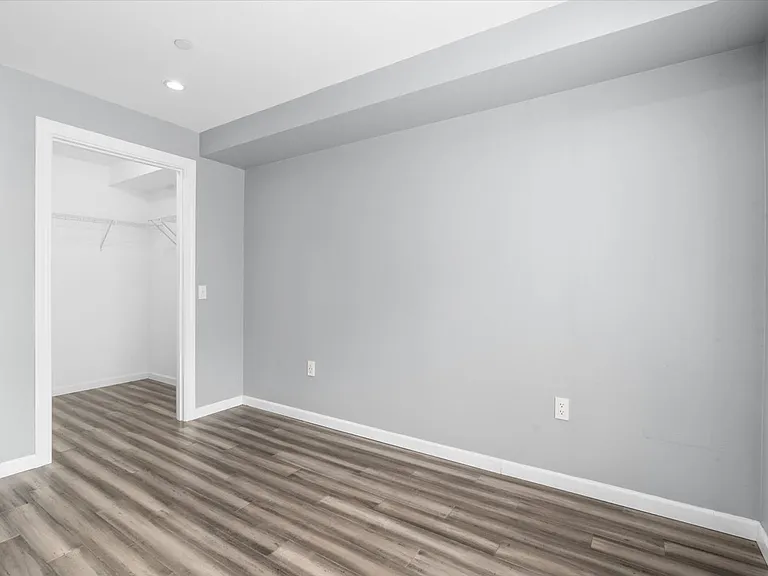 12334 31st Ave NE #409 — Photo 9