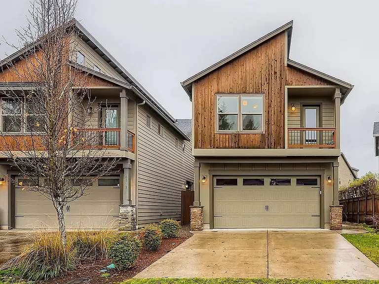 4016 SE 168th Ave — Photo 1