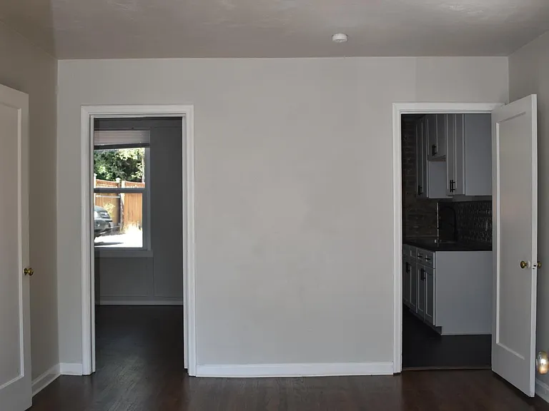 64 N I St #5 — Photo 3