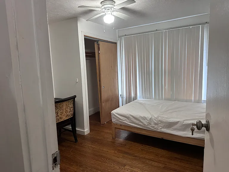 28 Compton St #1 — Photo 3