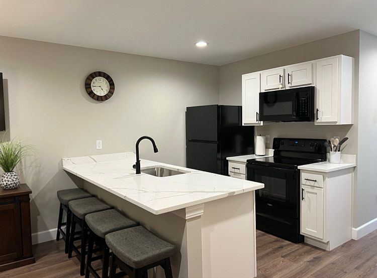 1st image of 28 Union St #201