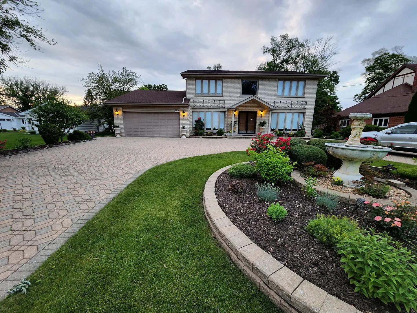 3736 Countryside Ln photo 1