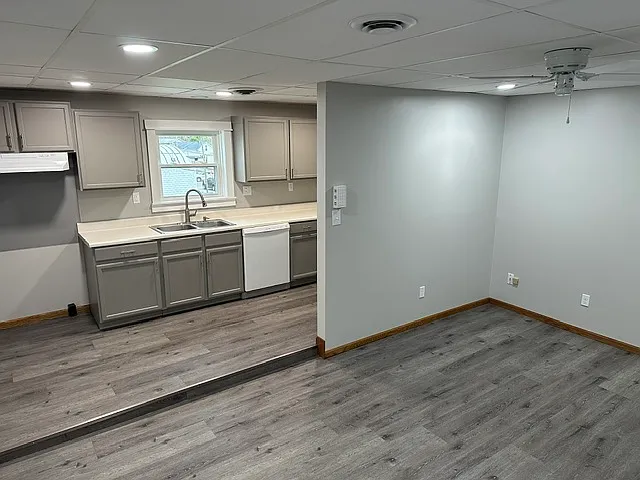100 S Main St #2B — Photo 4