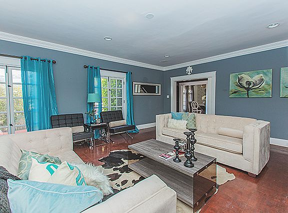 5th image of 6851 Iris Cir