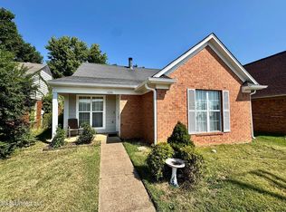 1096 We Ross Pkwy W, Southaven, MS 38671