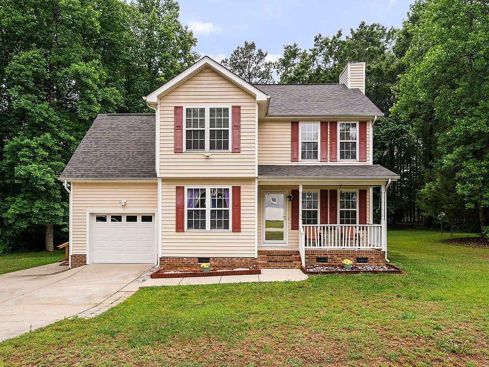 1st image of 115 Cornerstone Dr