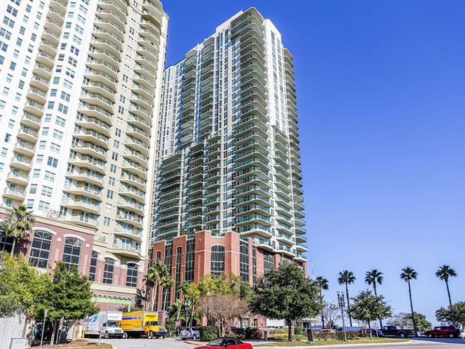1st image of 1431 Riverplace Blvd