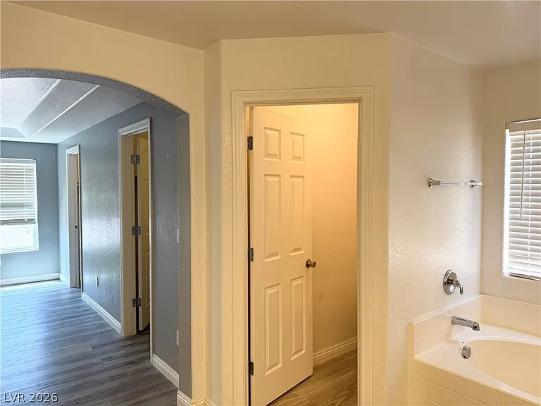 10329 Kalang St — Photo 28