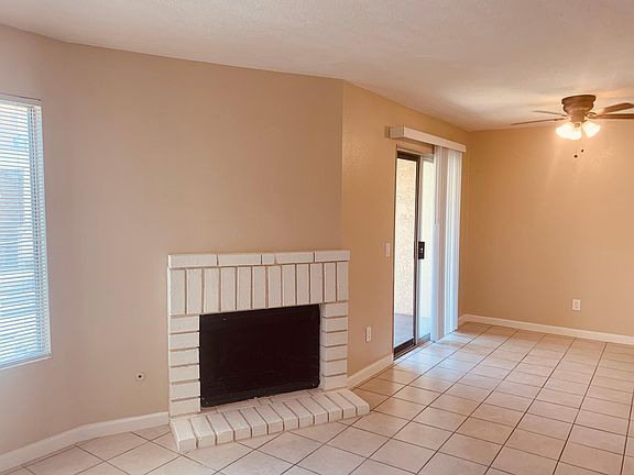 2nd image of 1025 N Tippecanoe Ave Unit 108