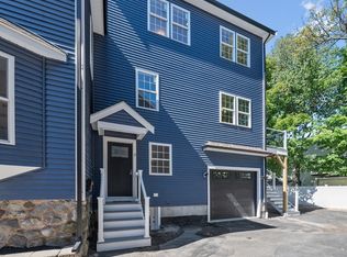 26 Fuller St #2, Waltham, MA 02453