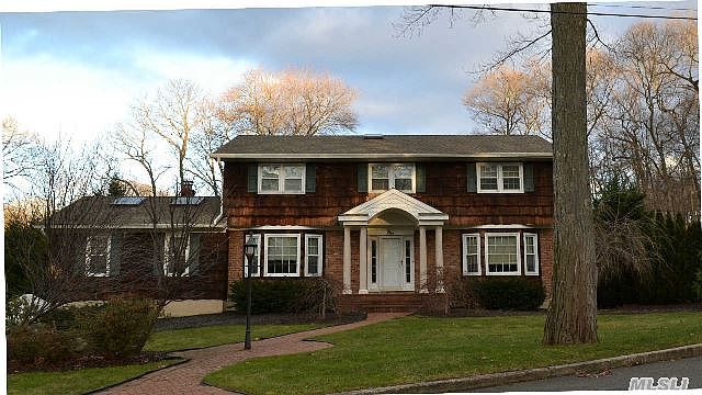 1st image of 1 Cornell Ct