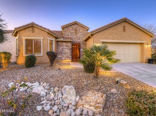 60892 E Arroyo Vista Dr, Oracle, AZ 85623