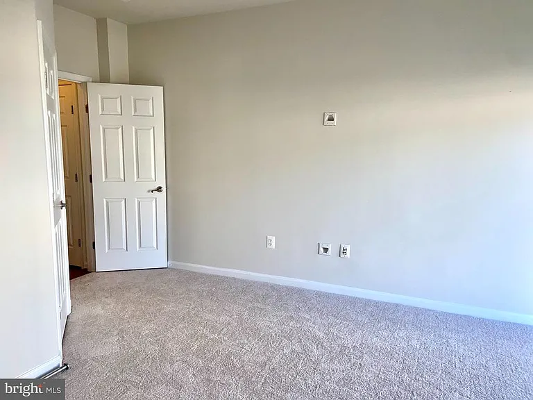 2849 Chinkapin Oak Ln — Photo 24