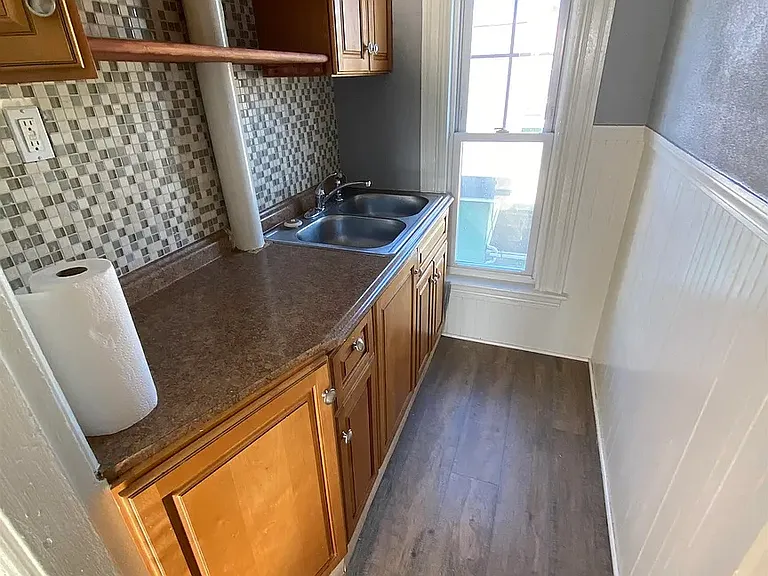 413 Merrimack St #3 — Photo 3