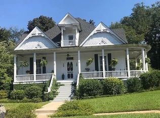 509 E 7th St, West Point, GA 31833