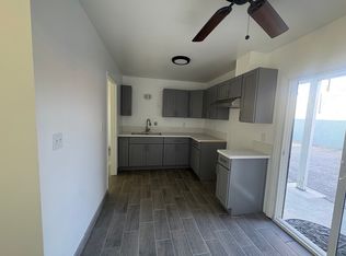 270 W South St UNIT B, Rialto, CA 92376