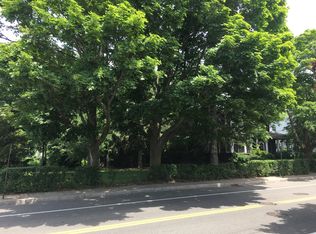 14 Sylvan St, Melrose, MA 02176