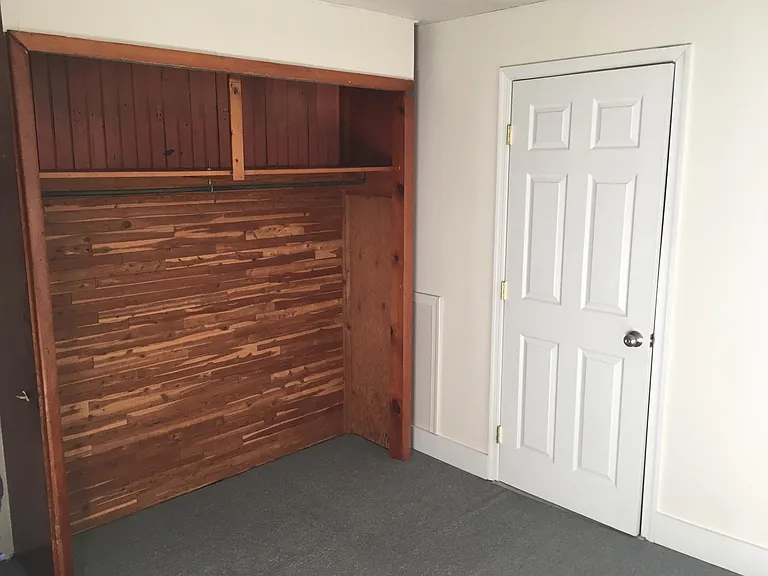 23 Kenneth Ave #23 — Photo 5