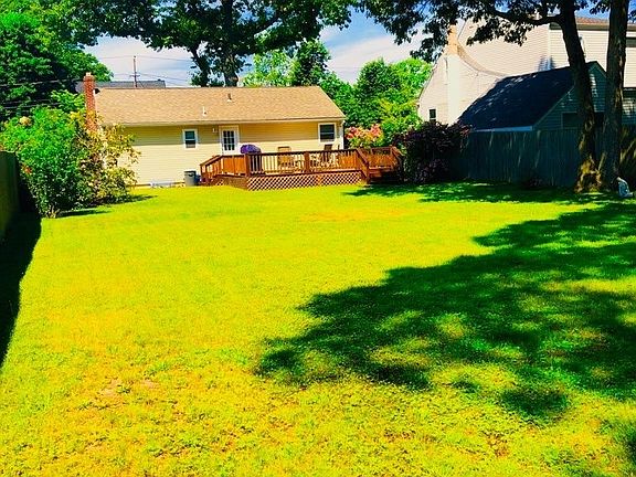 3rd image of 241 Litchfield Ave