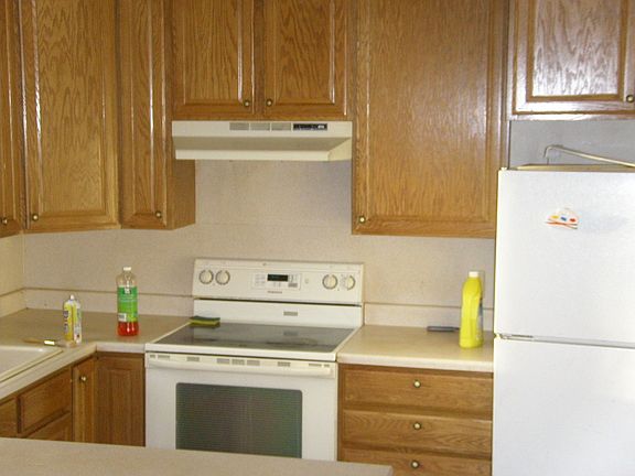 3rd image of 8276 W Westbury Dr
