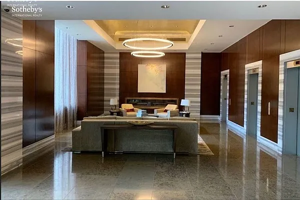 Sold by Sotheby's International Realty | media 26