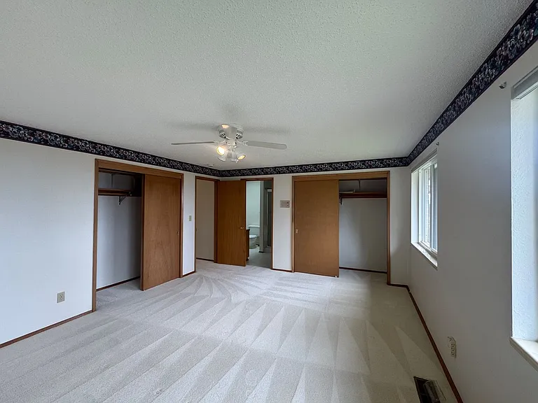 927 S 294th Pl — Photo 18