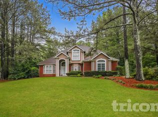 112 Falling Waters Dr, Jonesboro, GA 30236