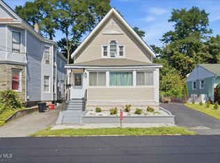 1101 Van Velsen St, Schenectady, NY 12303