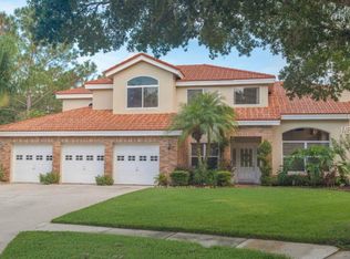 17935 Holly Brook Dr, Tampa, FL 33647